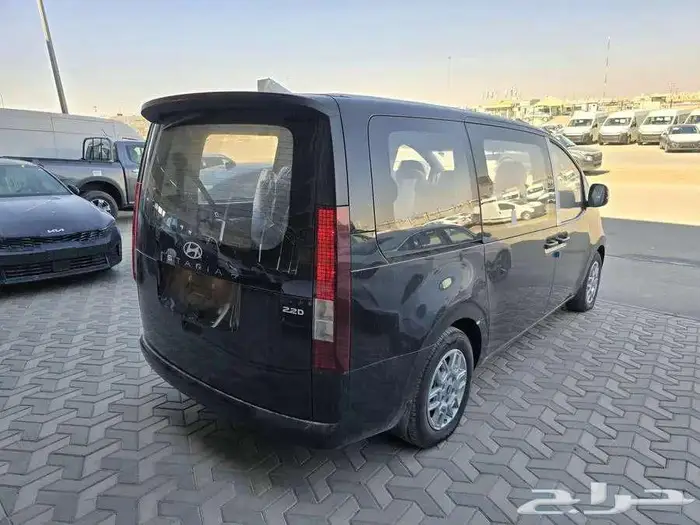 هيونداي ستاريا 9 راكب ديزل قير اتوماتيك 2026 كاش وتقسيط 3
