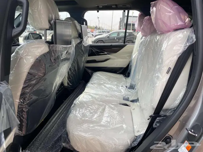 لكزس LX600 BB 2025 سعودي رمادي داخلي افوايت بطاقه جمركيه 6