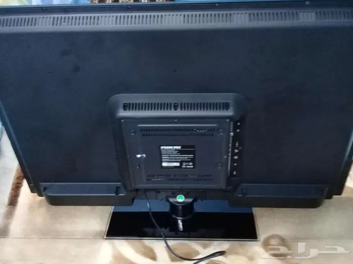 شاشة ( NIKAI ) 40 بوصة LED 15