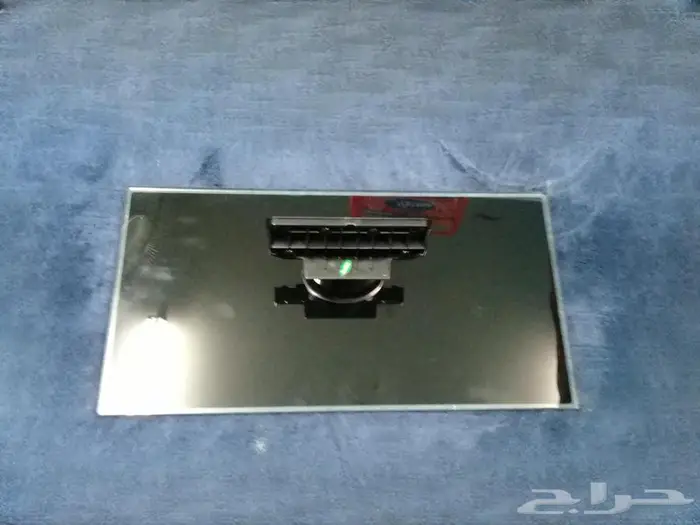 شاشة ( NIKAI ) 40 بوصة LED 28