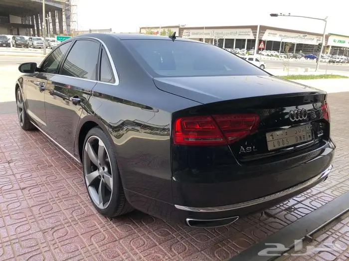 أودي A8 L موديل 2013 اسود 13
