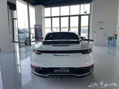 Porsche Carrera 4S - 2020 - 39 000KM index
