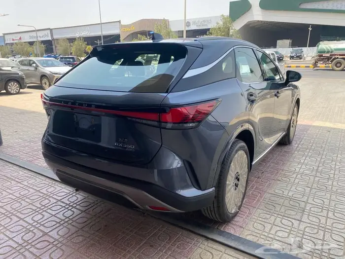 لكزس RX350BH 2024 سعودي اسود - ابيض. 12
