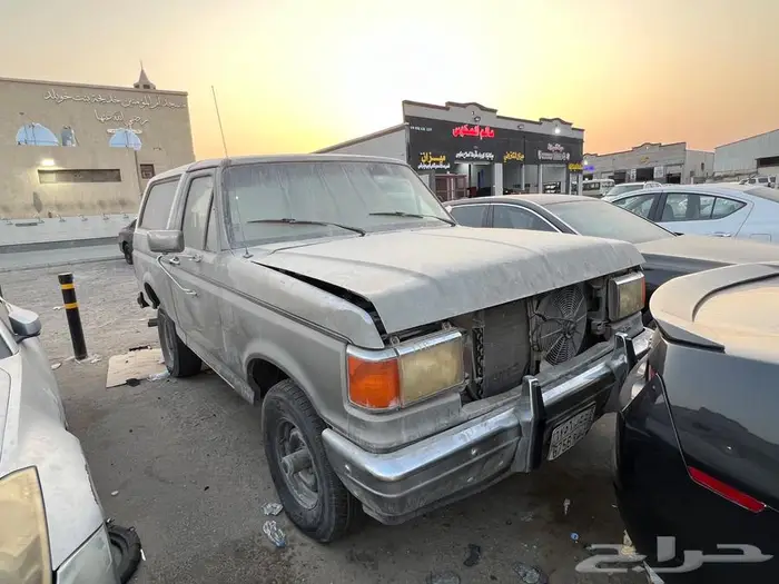 وحش الفورد برونكو 1989 3