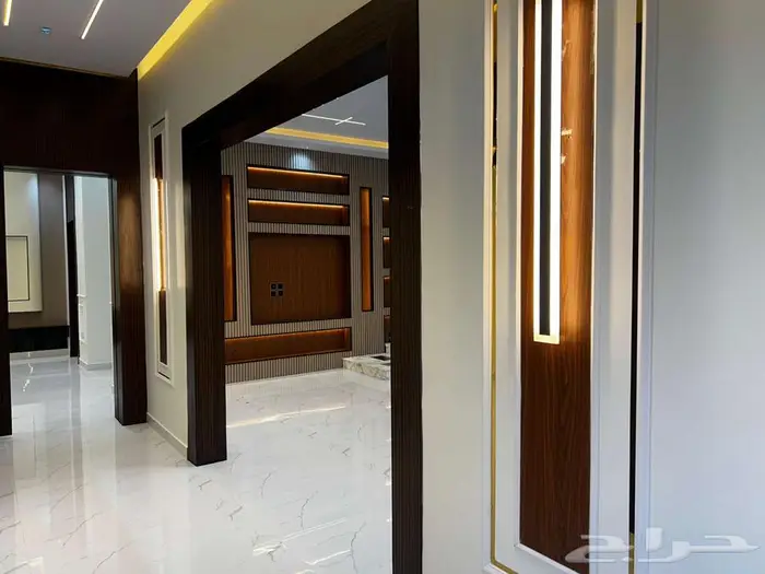دور وملحق   تصميم مختلف وتشطيب VIP 8