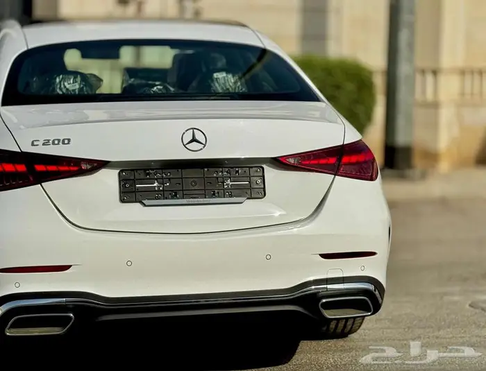 مرسيدس بنز C200 AMG Line 2025 - جديد اصفار 8