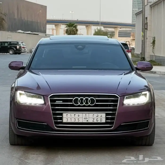 Audi A8 ( طلبية ) بحالة الوكالة فل 4