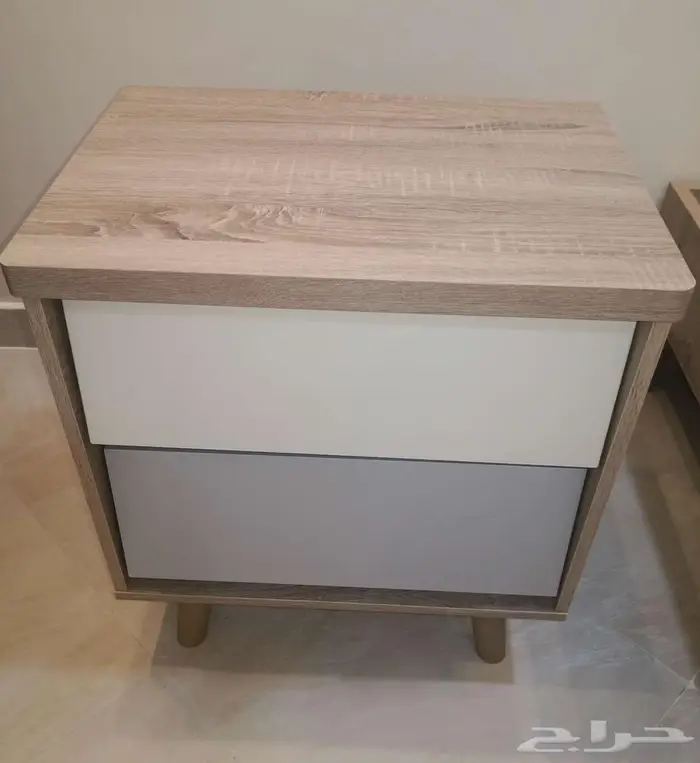 طاولة سرير جانبية سكاندي 0