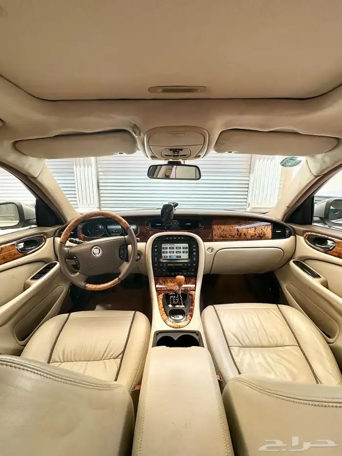 جاكور XJ موديل 2009 Jaguar 5
