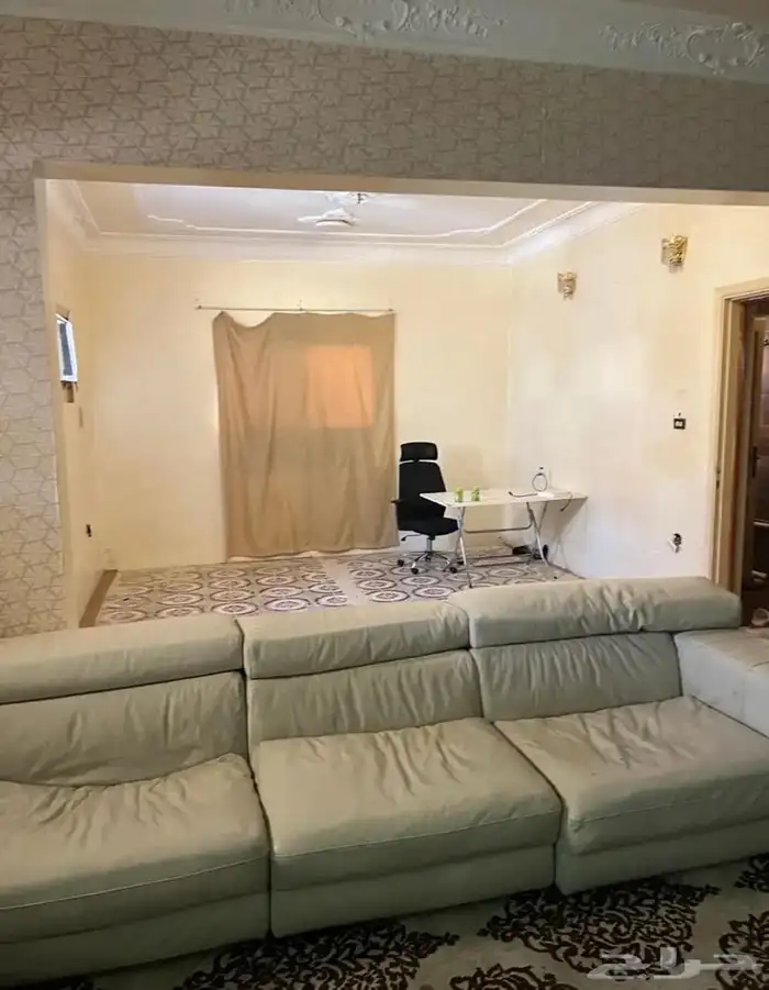 استديو . كنب   حمام اثاث 0