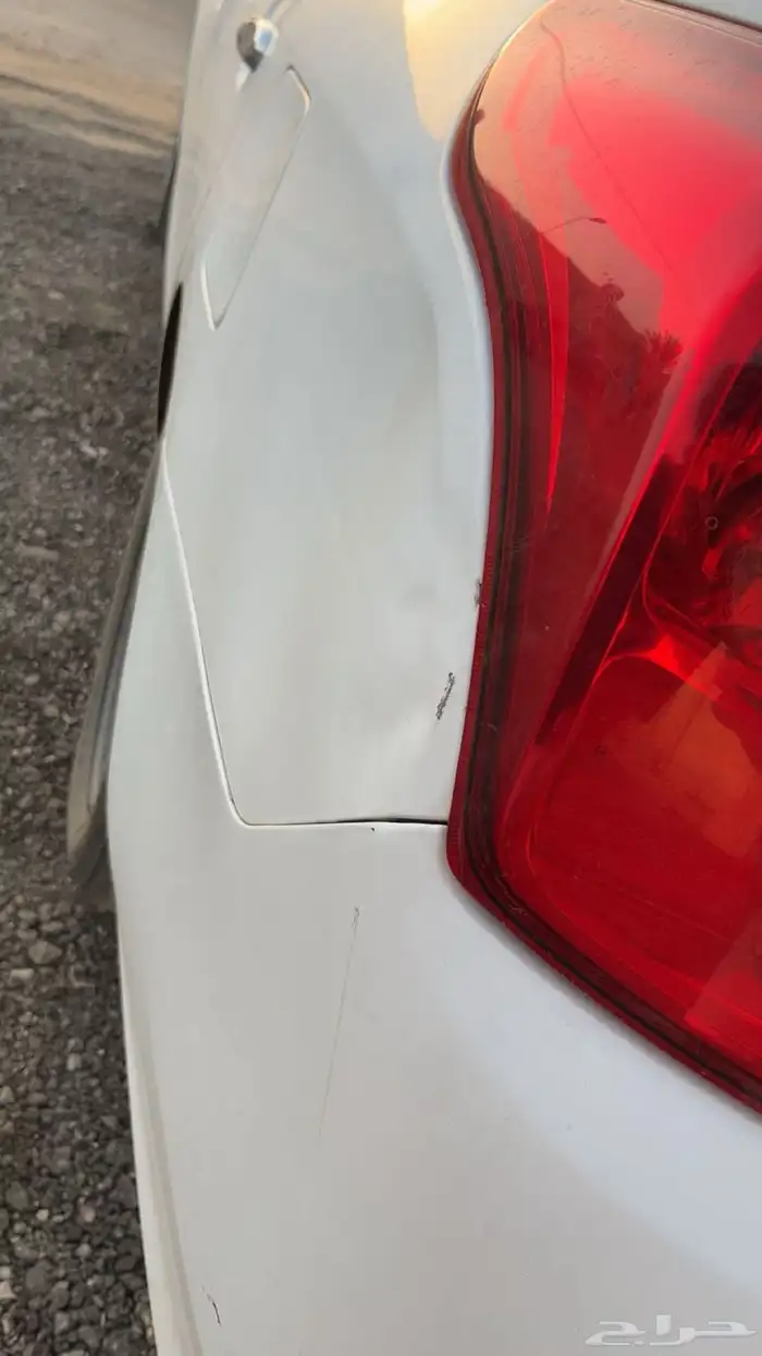 نيسان صني 2019 ابيض 8