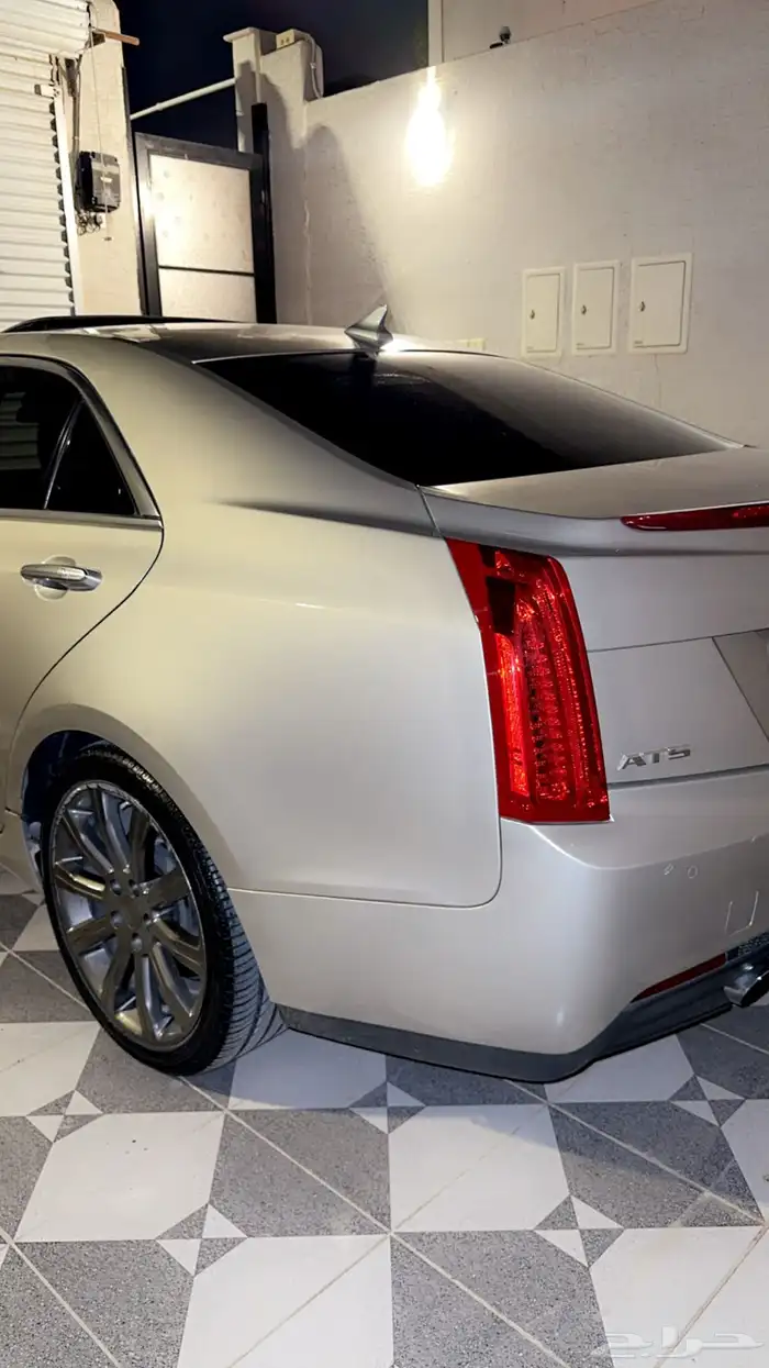 كاديلاك 2015 ats 4