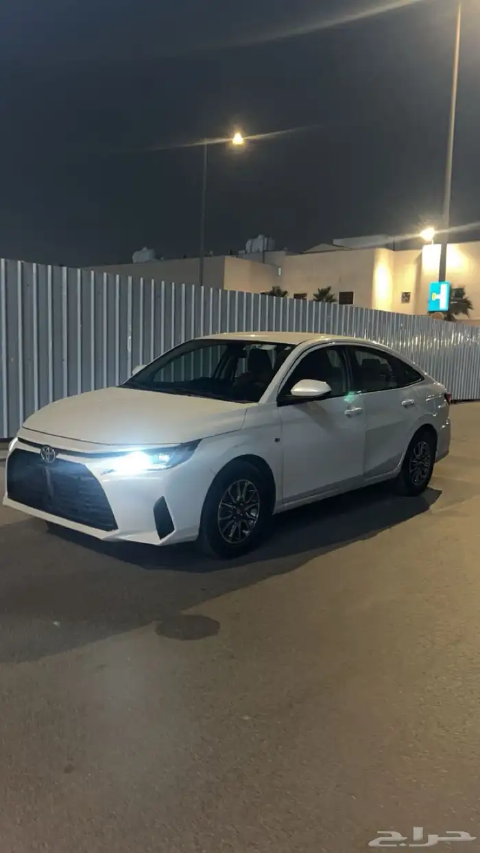 يارس موديل 23 ماشي 59 الف 0