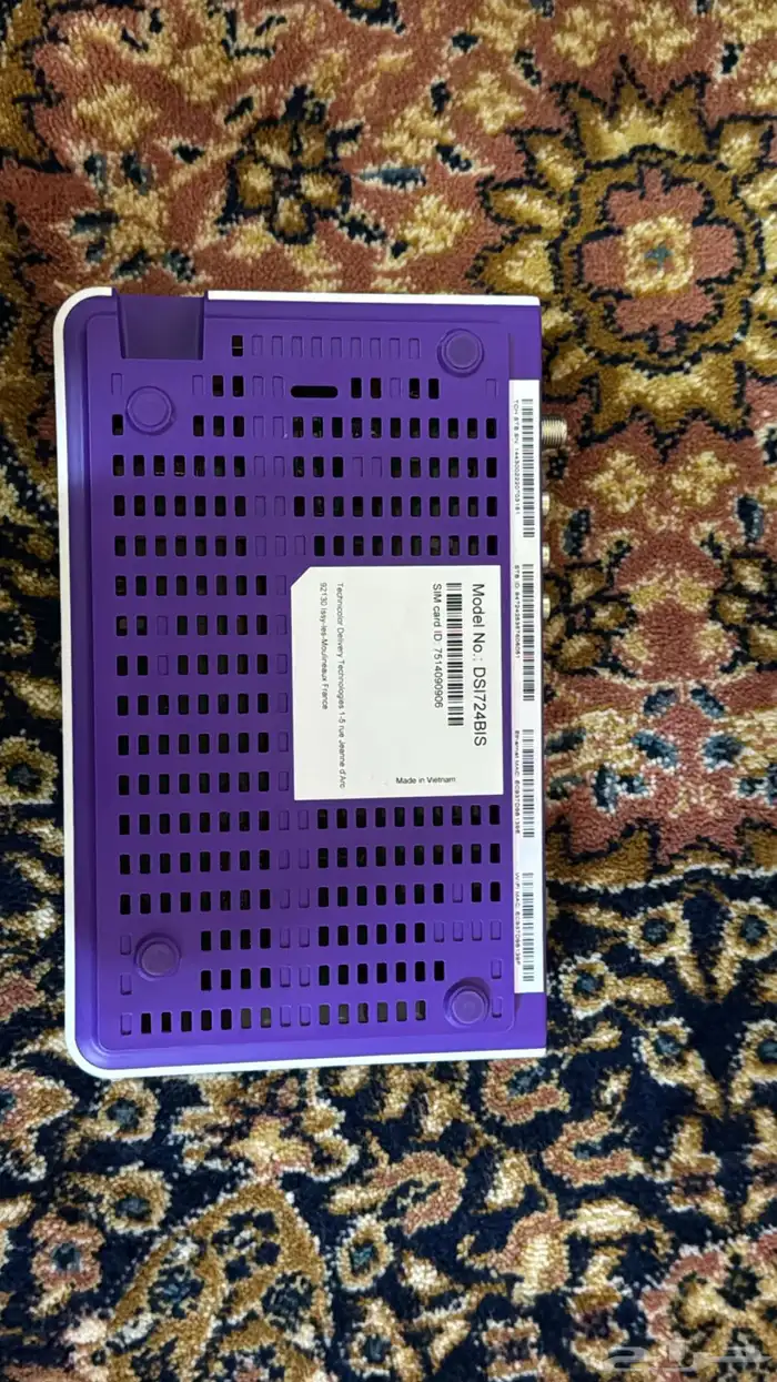 جهاز رسيفر اردني مشكلته مايشتغل على الHd فقط على اسلاك AV 1