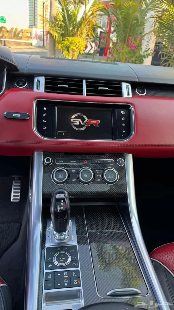 Range rover svr 2016 13