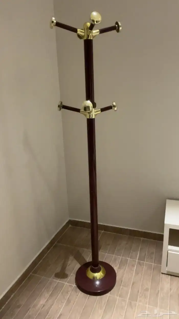 علاقة ملابس 0