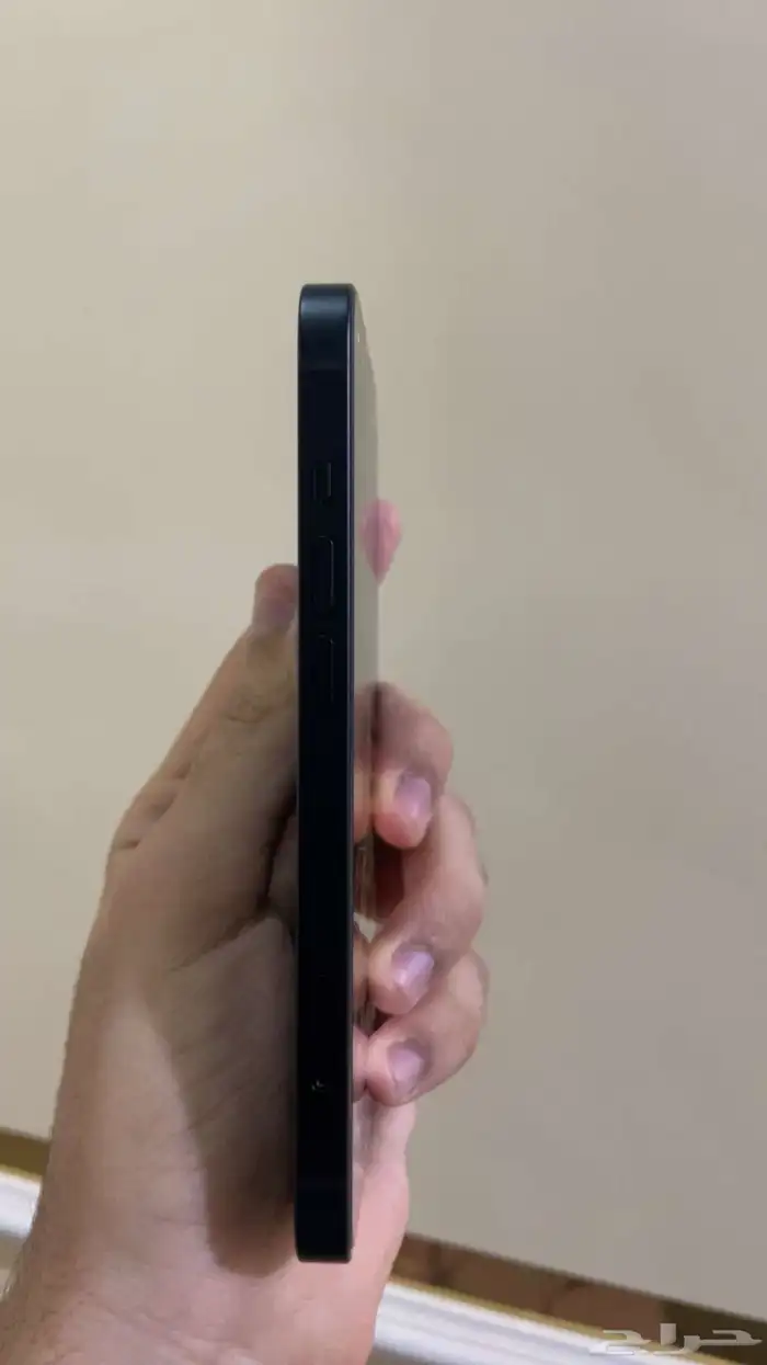 ايفون 14عادي اسود بطاريه88اقبل البدل ايفون 15عادي 1