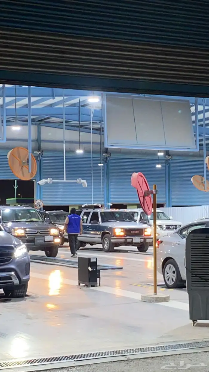 جمس ملكي 1994 للبدل 15