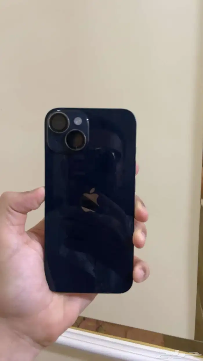 ايفون 14عادي اسود بطاريه88اقبل البدل ايفون 15عادي 2