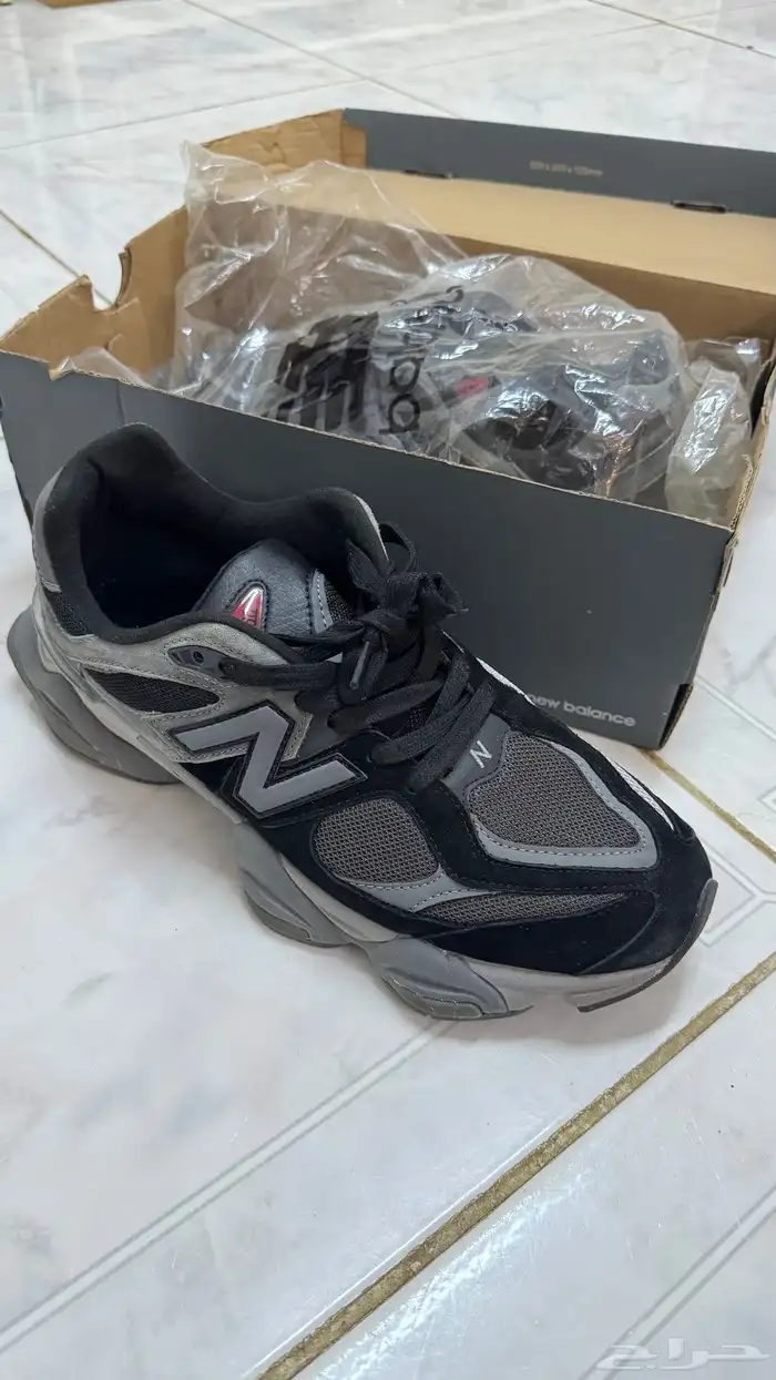 جزمة اصلية NB 4