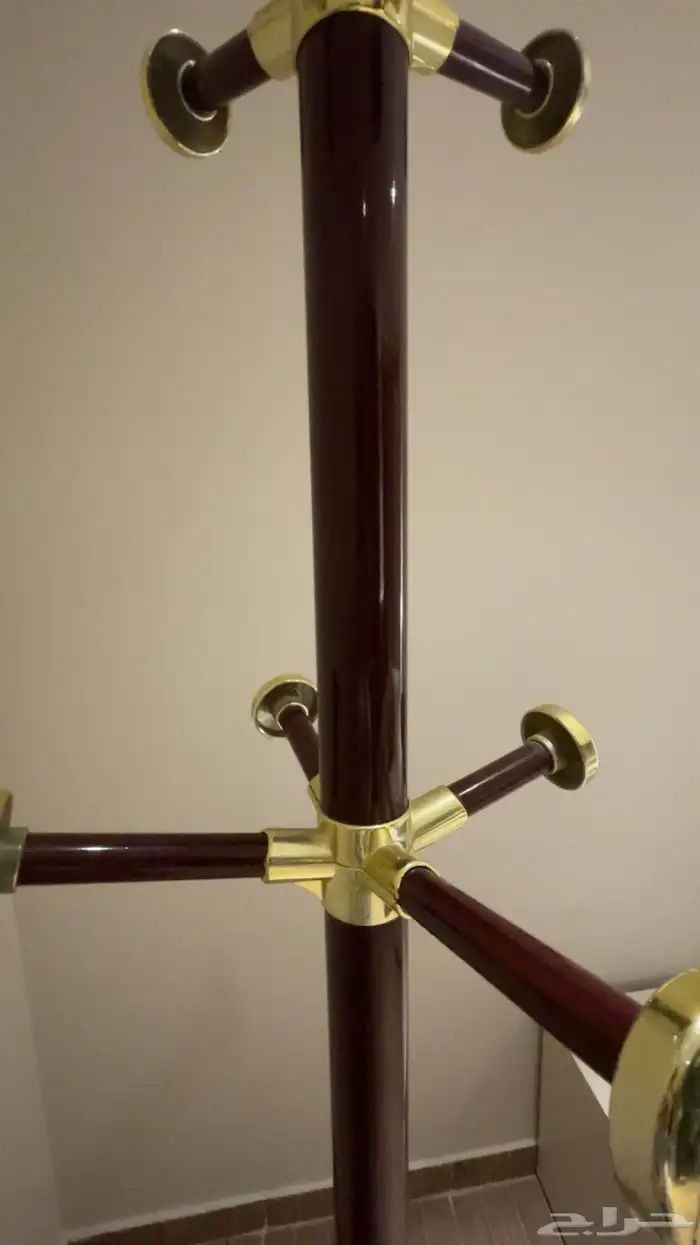 علاقة ملابس 1