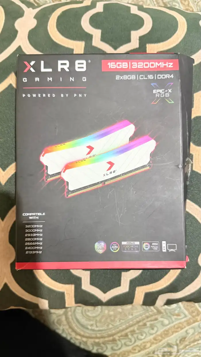 رم 16 قيق MHz DDR4 شركة XLR8 0