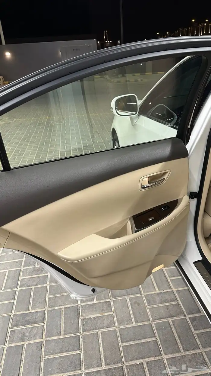 لكزس es350 فل كامل مخزن نظييف شرط 42