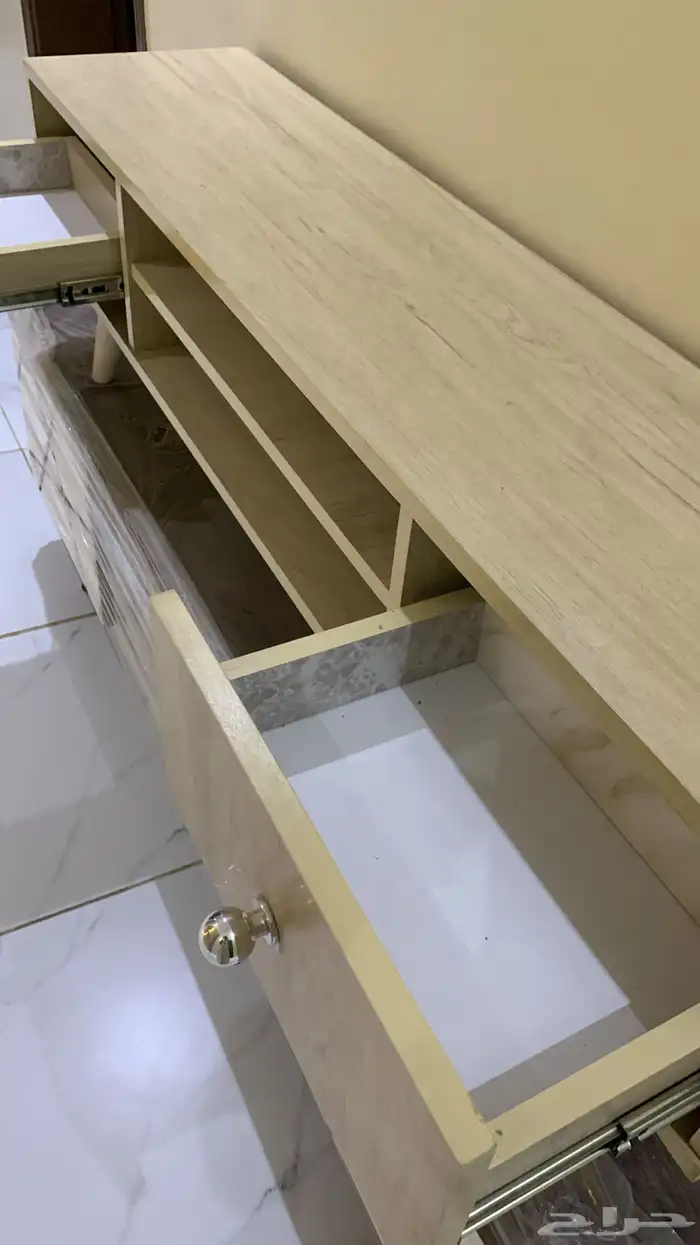 دولاب تلفزيون للبيع 1