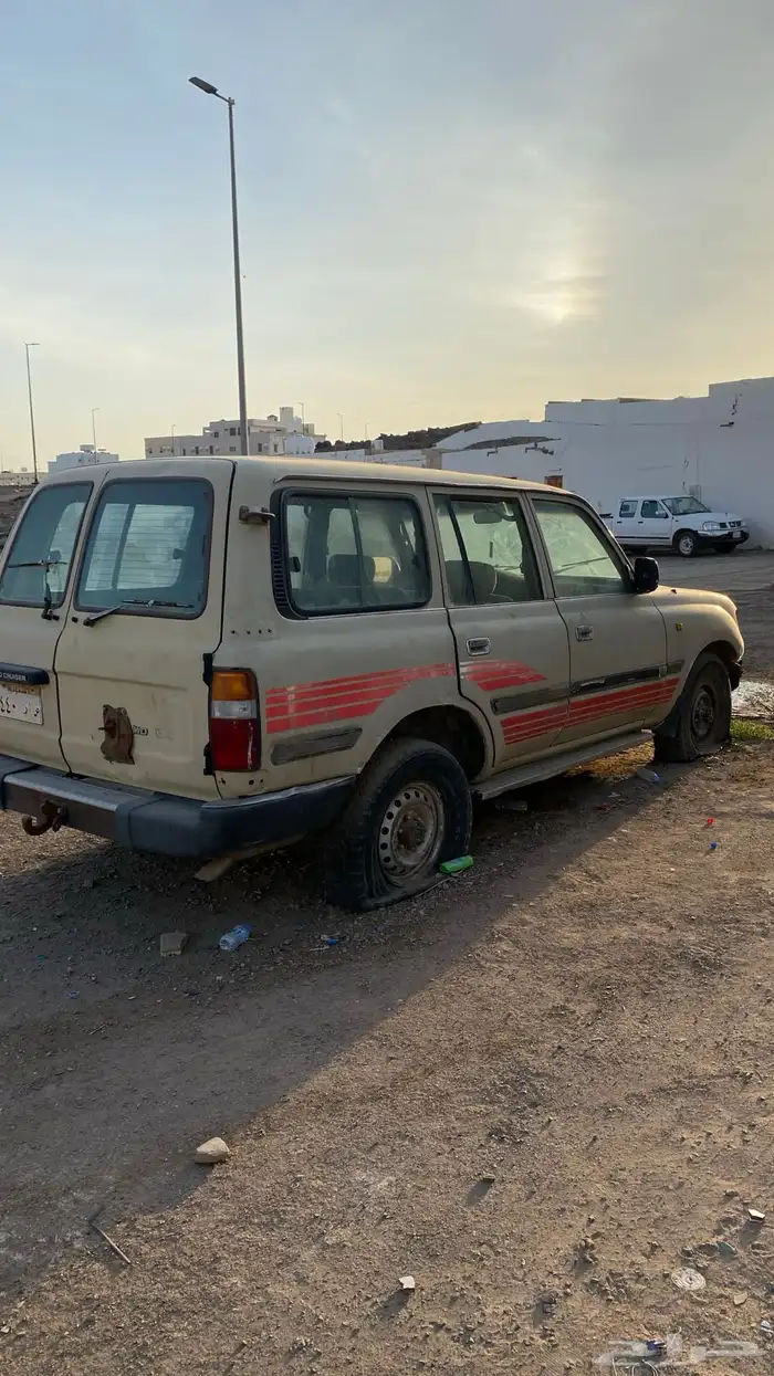جيب لاندكروزر 91 4