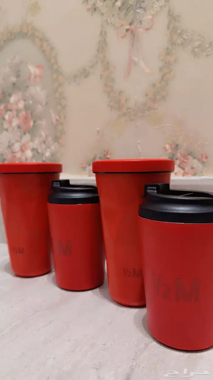 مق لون احمر 1