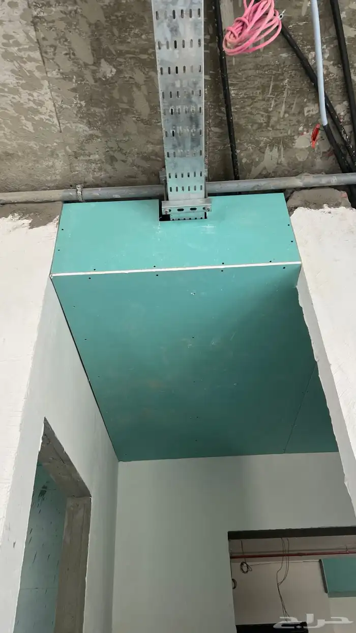 معلم عارف نجار لتفصيل جميع أنواع ديكورات 9