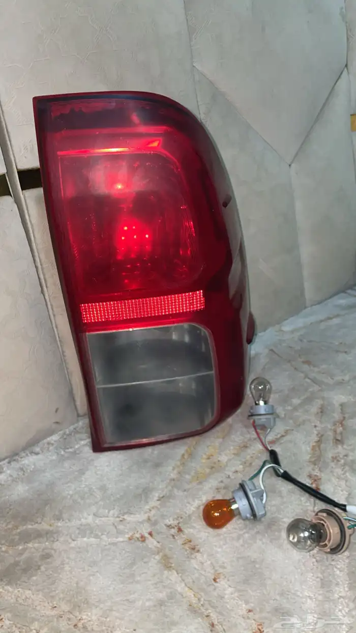 الصطب هايلكس يمين يركب من 2016 الى 2025 0