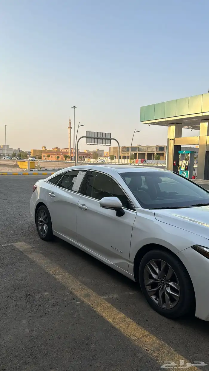 افالون 2019 Toring أبيض 1