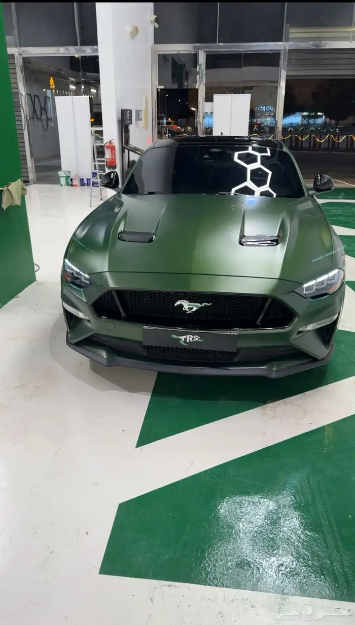 موستنج GT Premium موديل 2022 - اللون الأخضر النادر والوحيد 1