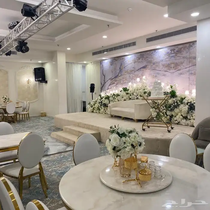 قاعه 5 نجوم بفندق ارين المطار حي النزهه عرض اليوم الوطني 7500 9