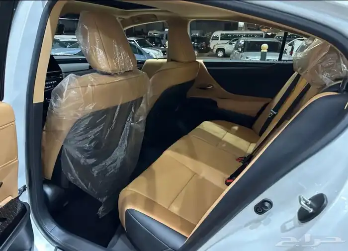 لكزس ES350 موديل 2024 نضيف 18