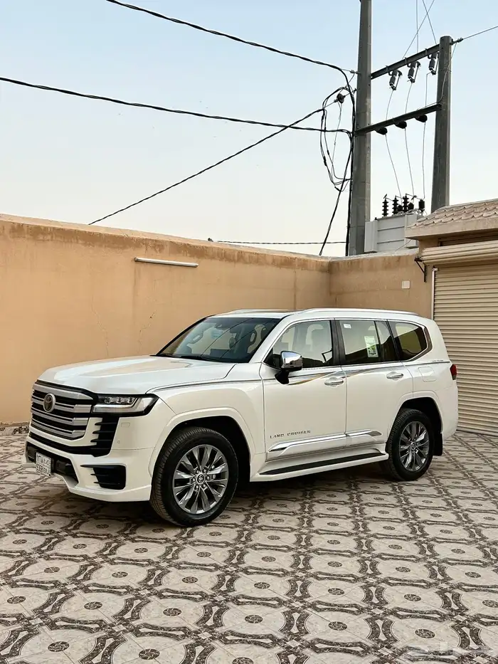 في اكس 2023 اول مالك 0