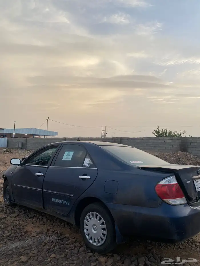 كامري مصدومة للبيع 3