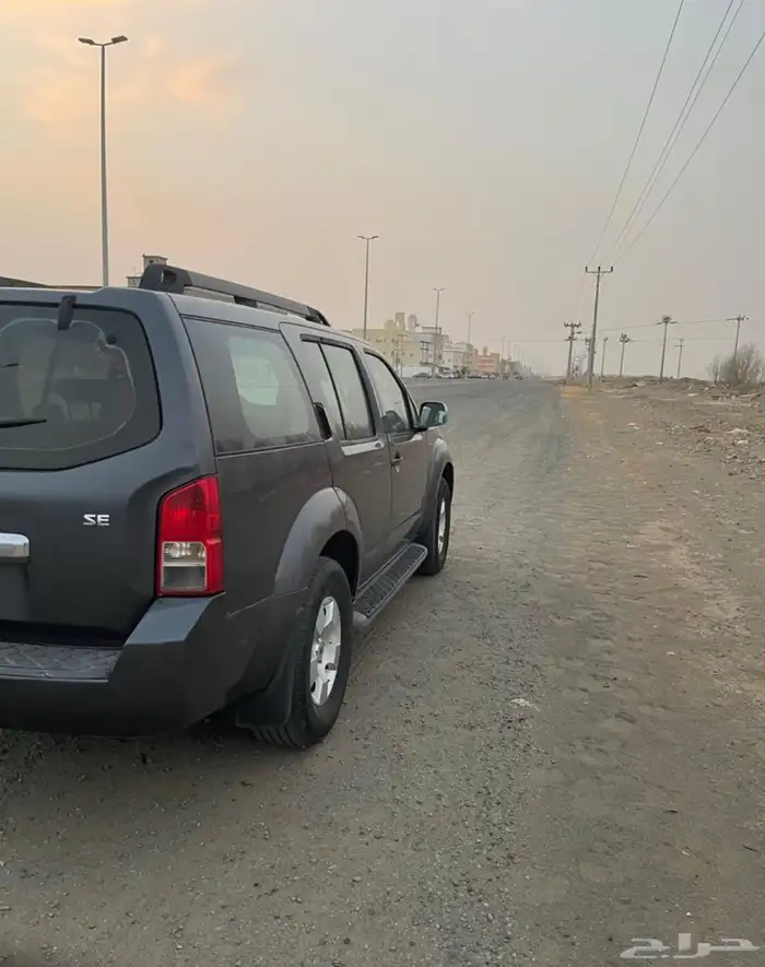 للبيع جيب بافندر 2010 نص فل 4