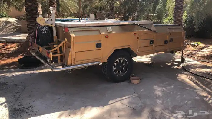 عربة تتحول الى خيمة 0
