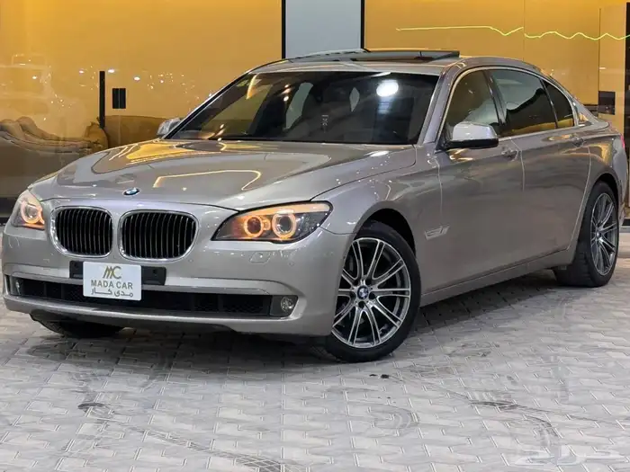 بي ام دبليو - 2012 - 740LI - الفئه السابعه ( بحاله ممتازه ) 0