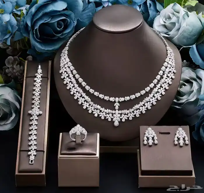 أطقم اكسسوارات بتصميم الماس 8