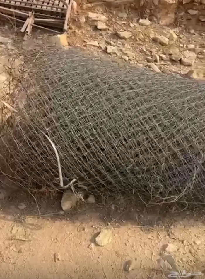 يوجد سكراب وشبواك وحديد البيع 2