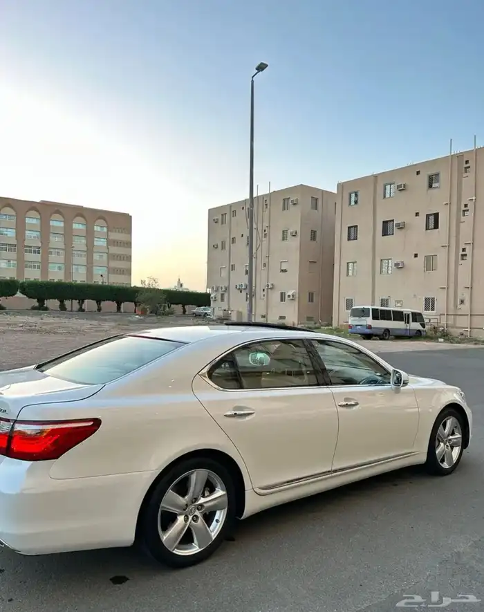 لكزس LS 460 لارج سعودي 19
