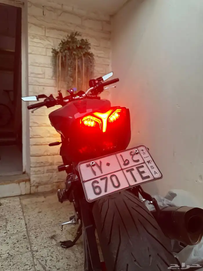دباب للبيع Yamaha MT-09 موديل 2021 6