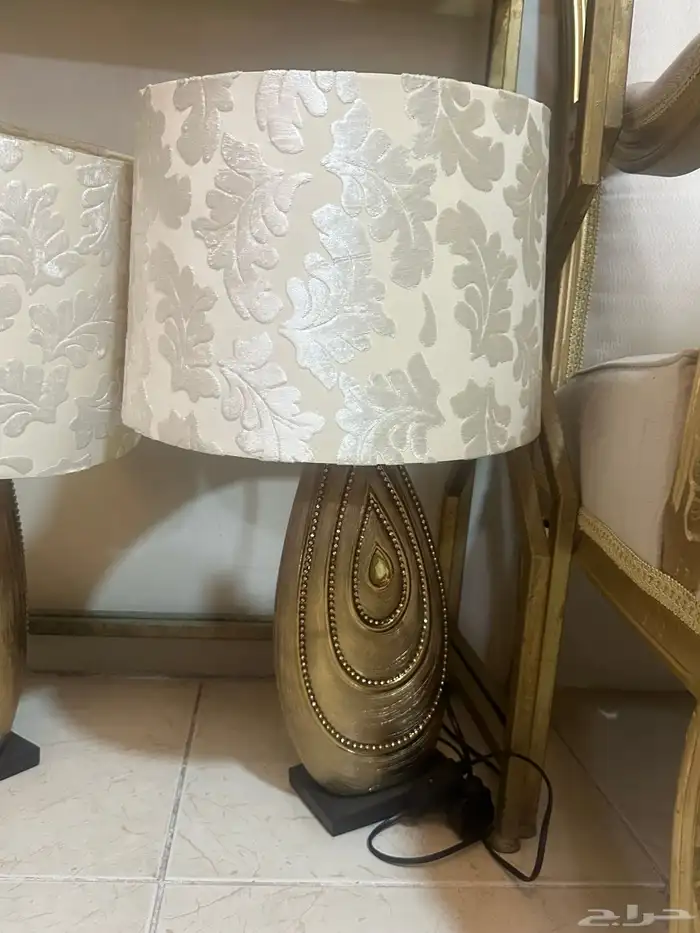 طقم كنب ملكي للبيع بالخبر 1