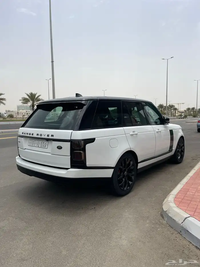 RANGEROVER 2019 hse مميز بلاك اديشن 6