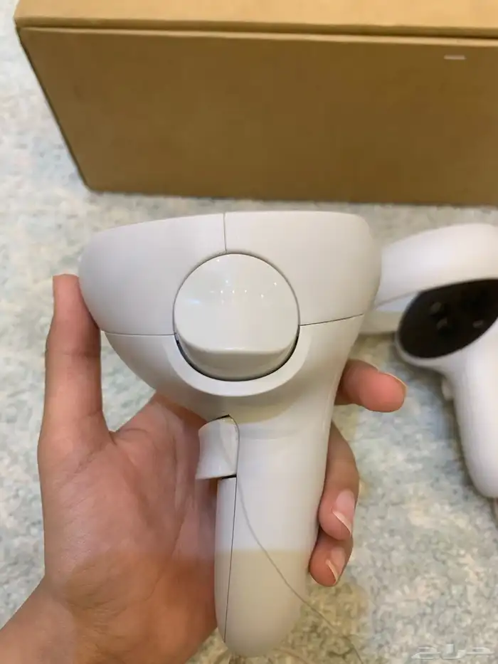 للبيع vr meta quest 2 5