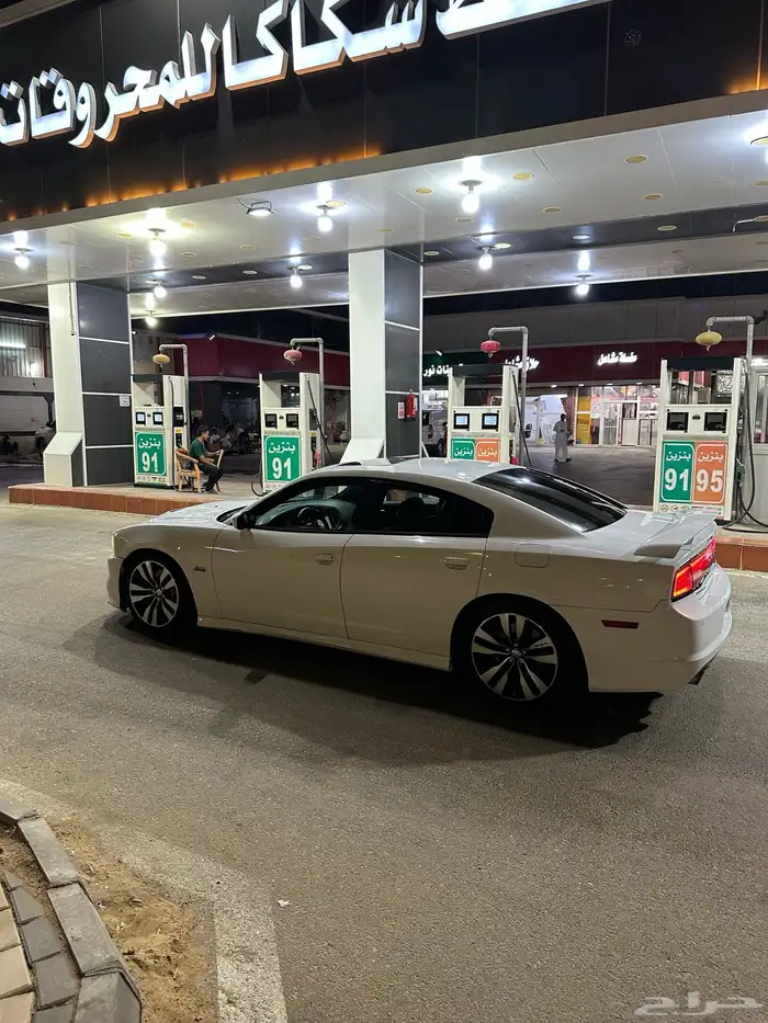 تشارجر 2014 SRT بلد 9