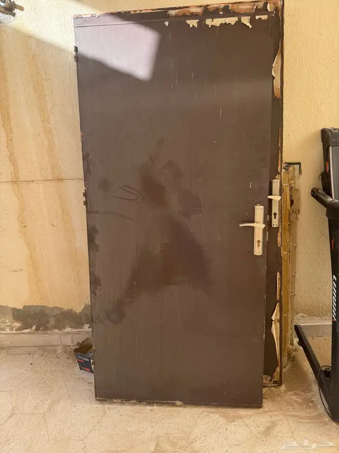باب خشب للبيع 0